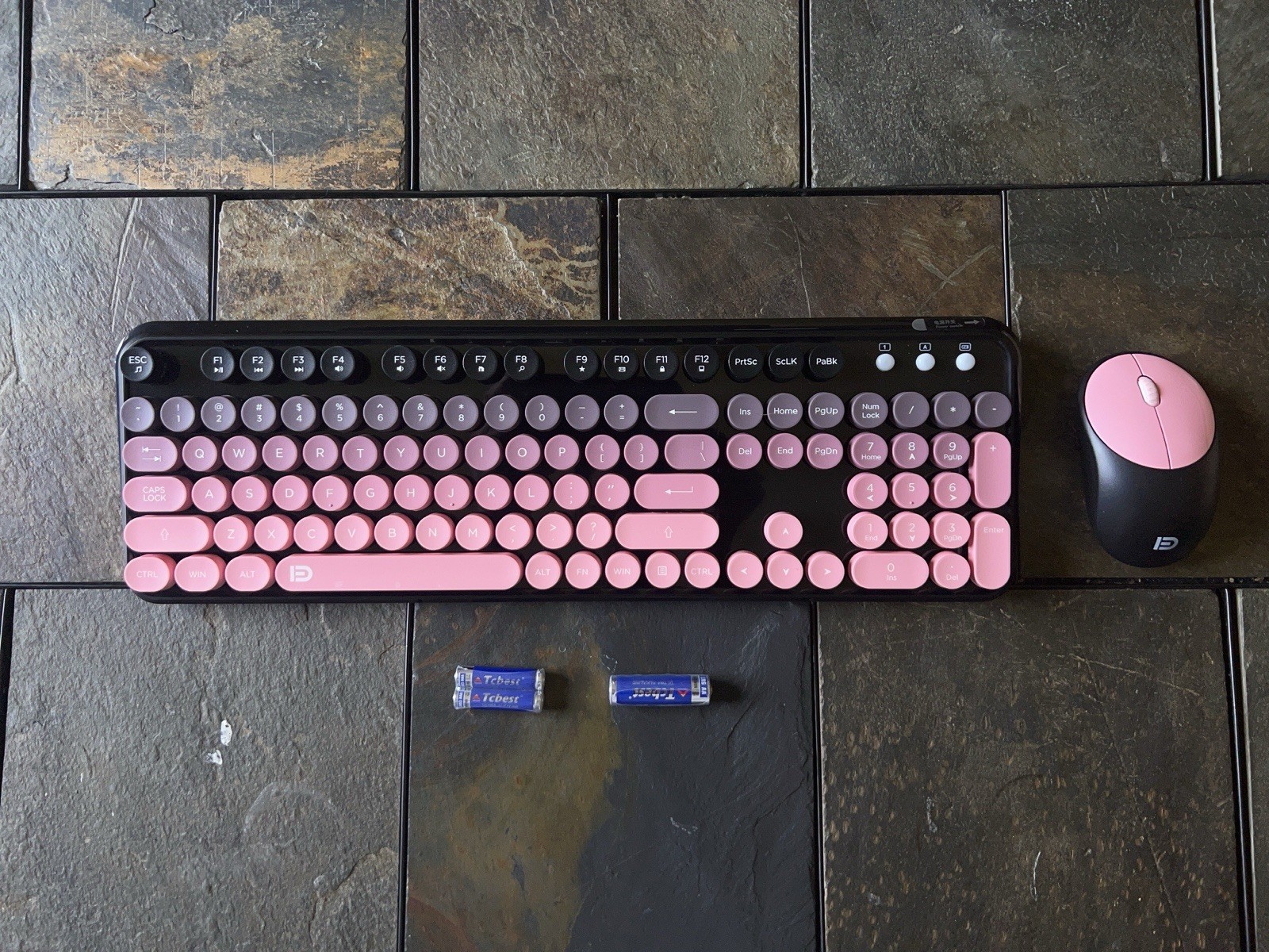 FOPETT Pink Wireless Retro Typewriter Keyboard and Mouse Combo