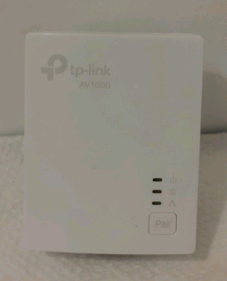TP-LINK TL-PA7017 AV1000 Powerline Adapter 1000 Mbps Gigabit Ethernet - Tested