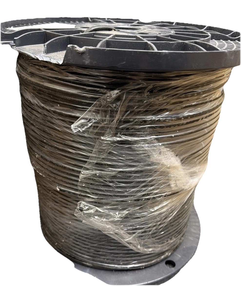 Prysmian 5136100 1000' General Cable 4 PR 24AWG Black Cat 5e Gell Filled Cracked