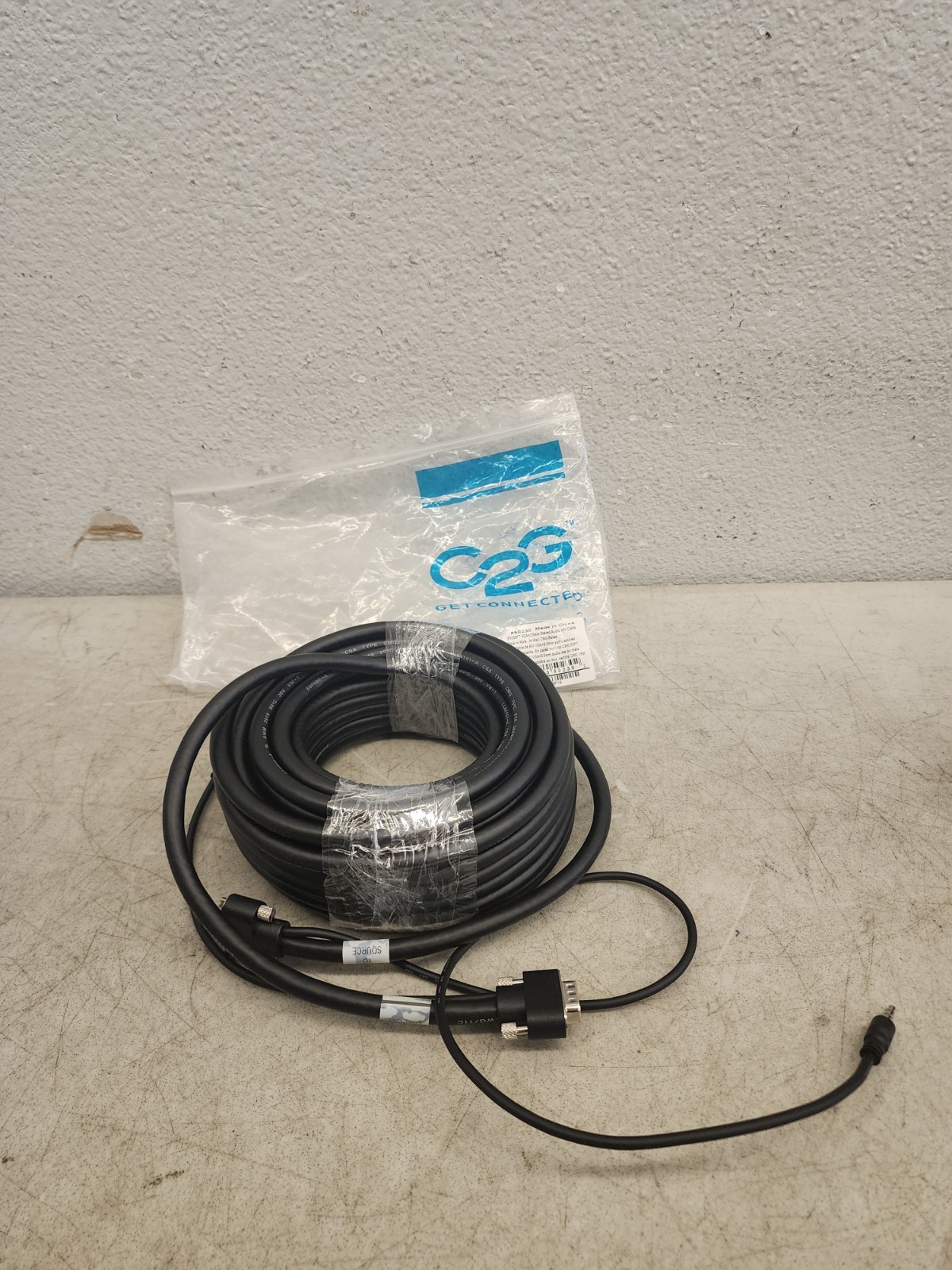 C2G 50230 50FT C2G SEL VGA + 3.5MM A/V CABLE M/M