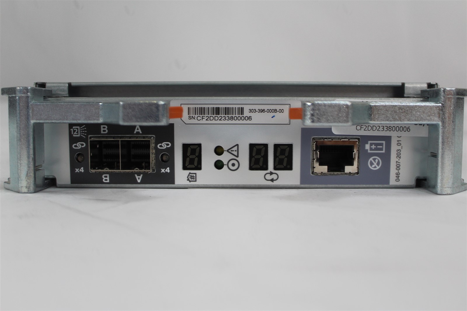 EMC 303-396-000B-00 SAS LCC Controller Unity