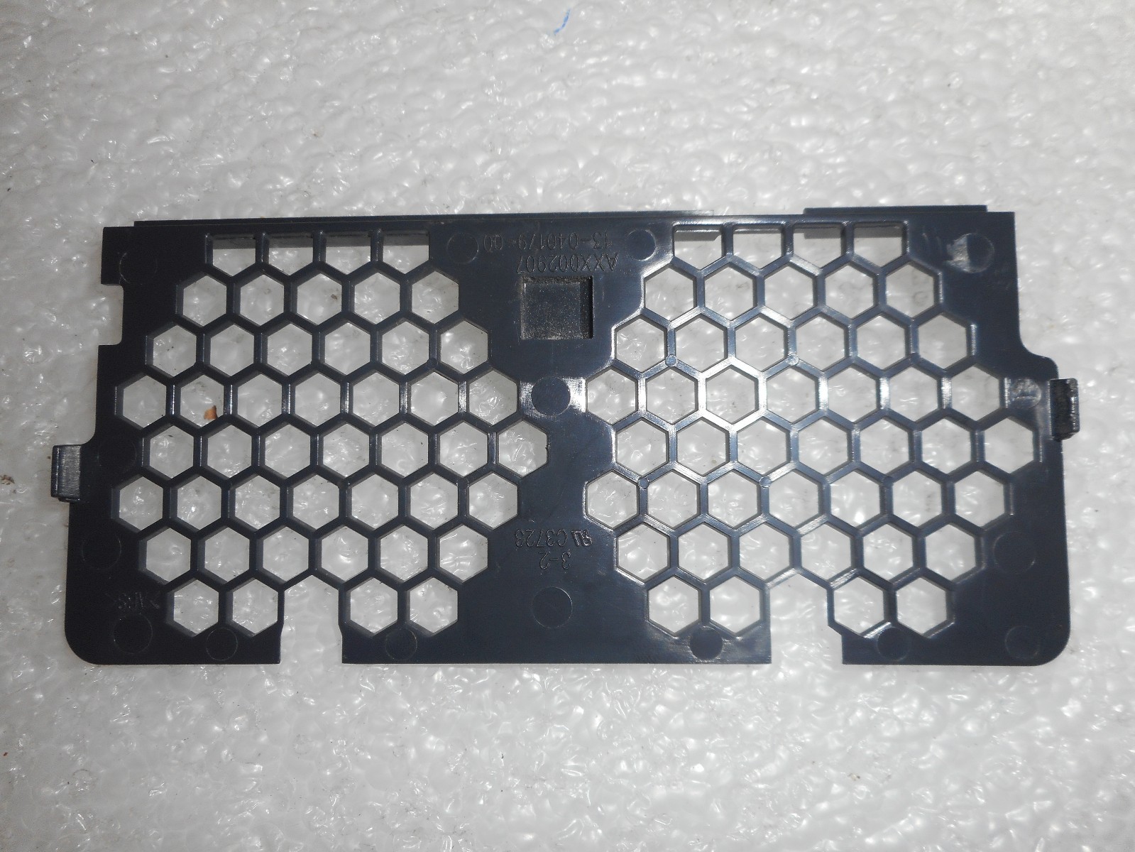 Genuine IBM THINKCENTRE S50/S51 FAN BEZEL  SE_A01 AXX002907