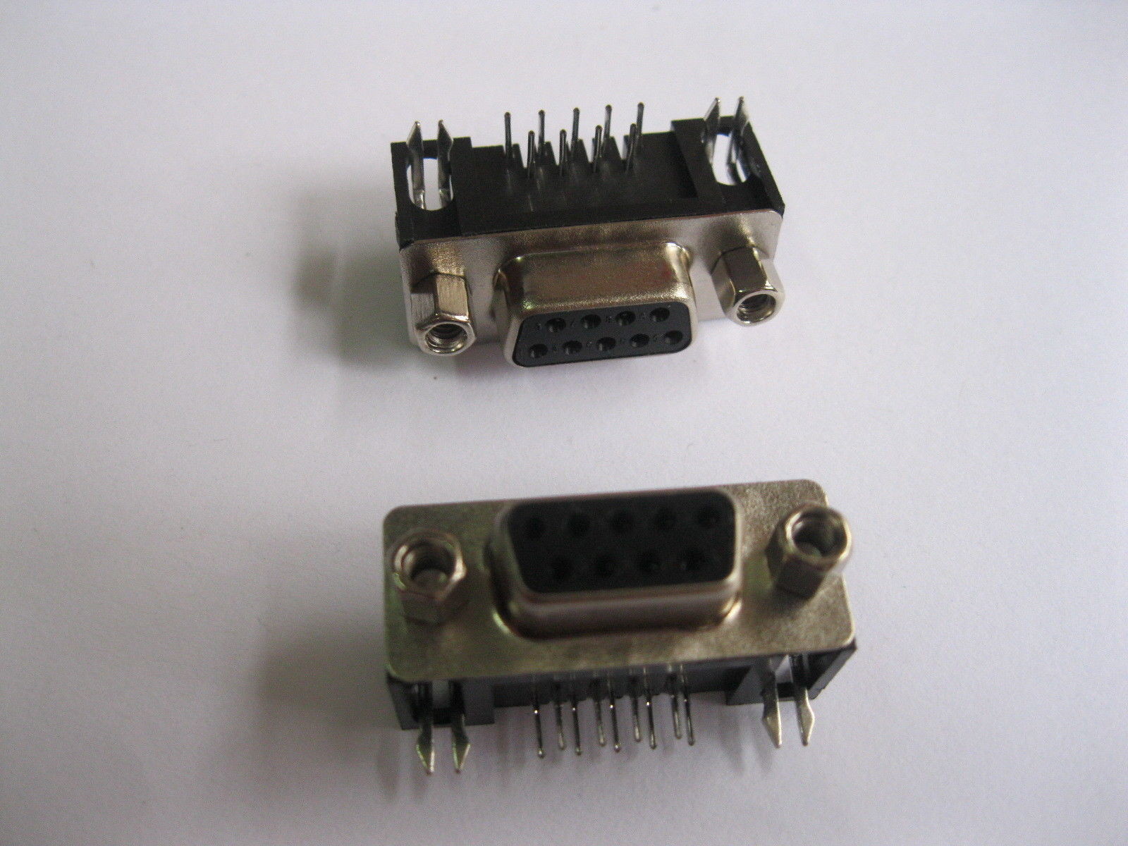 10 Pcs D-Sub 9 pin Female Connector with Right Angle New