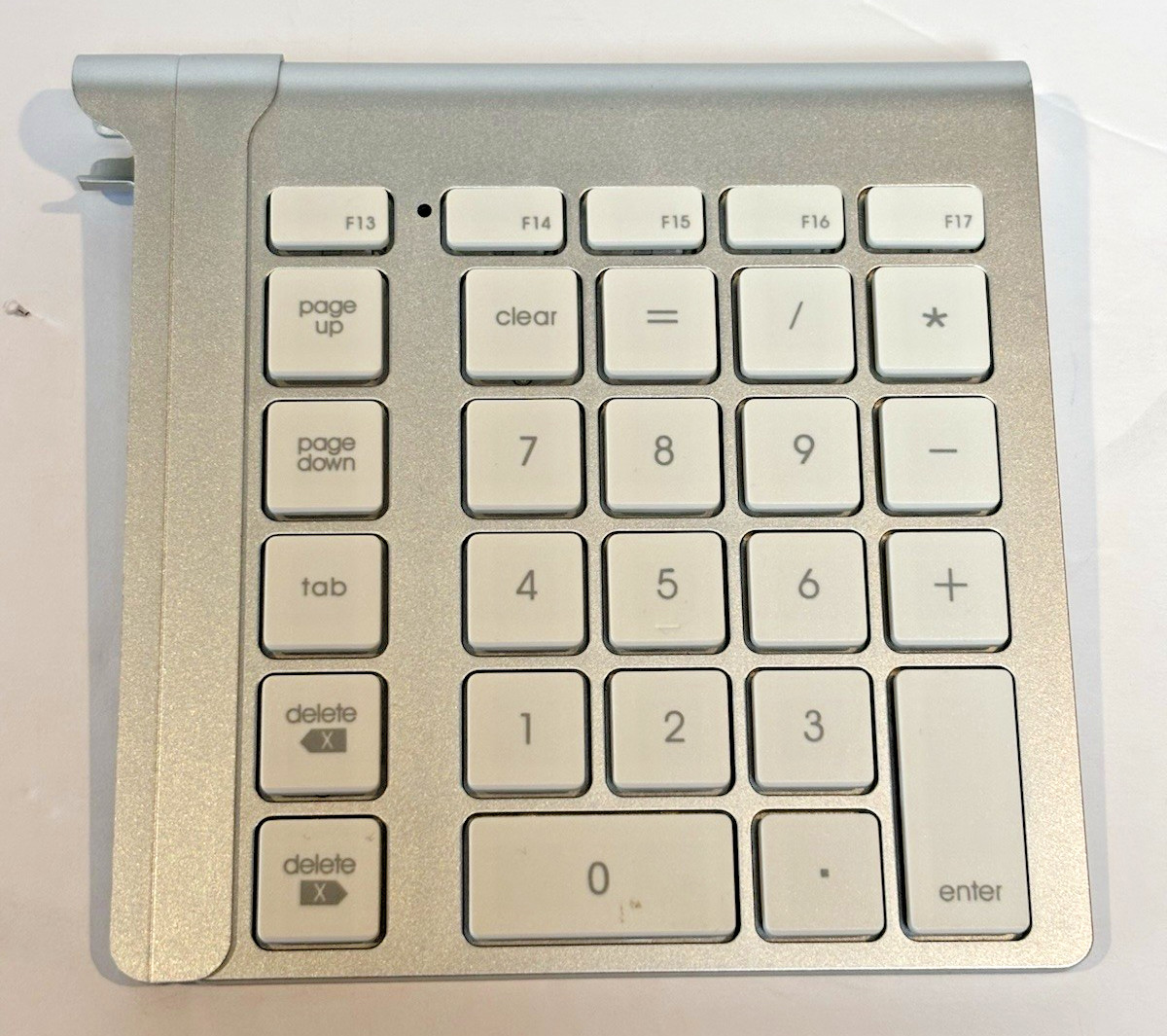 LMP Bluetooth Key Pad Model: WKP-1314, 28 key For Apple/Mac Keyboard Model A1314
