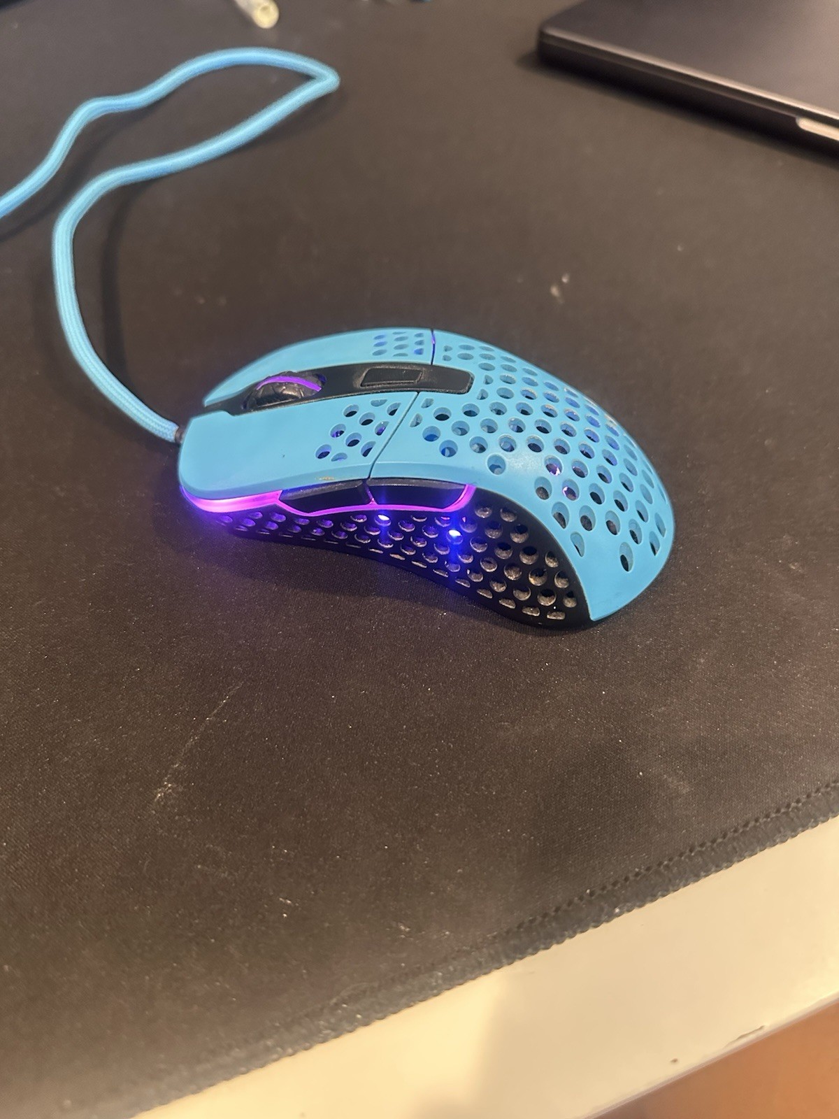 XTRFY M4 Miami Blue - Wired Mouse Lightweight And RGB