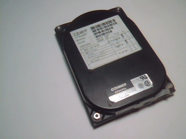 Hard Drive IDE Disk Conner CFS420A 94112-042  94112-039 420MB vintage
