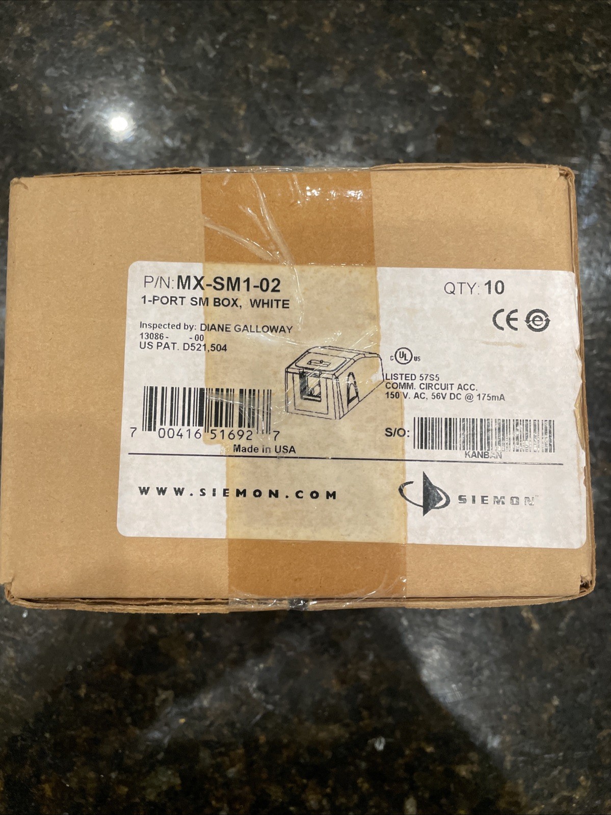 Siemon MX-SM1-02 1-Port SM Box White box of (10)