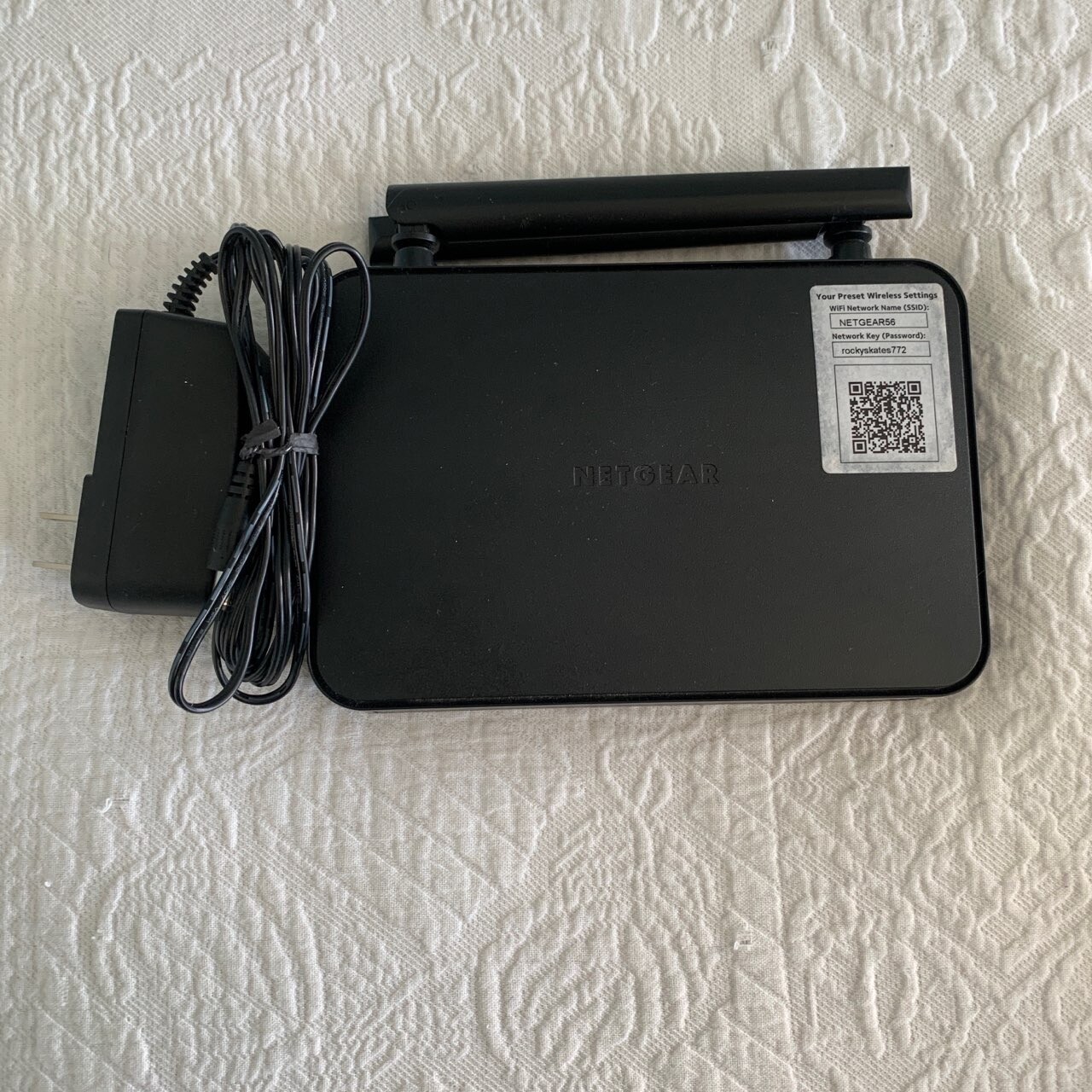 NETGEAR AC750 R6020 750 Mbps 4 Port Dual Band WiFi Router Power Cord