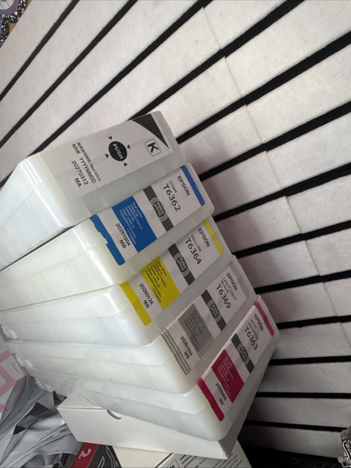 Epson T6363 T6362  T6364 T6369UltraChrome HDR Ink Cartridge Lot of 4 Exp 2026.@6