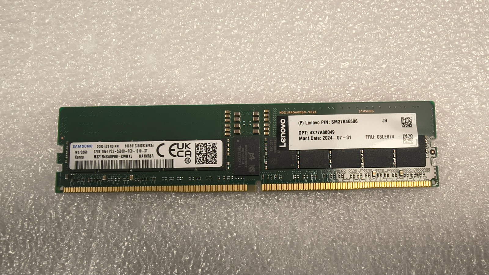 4X77A88049 LEN-THINKSYSTEM 32GB TRUDDR5 5600MHZ (1RX4) RDIMM FRU: 03LE874