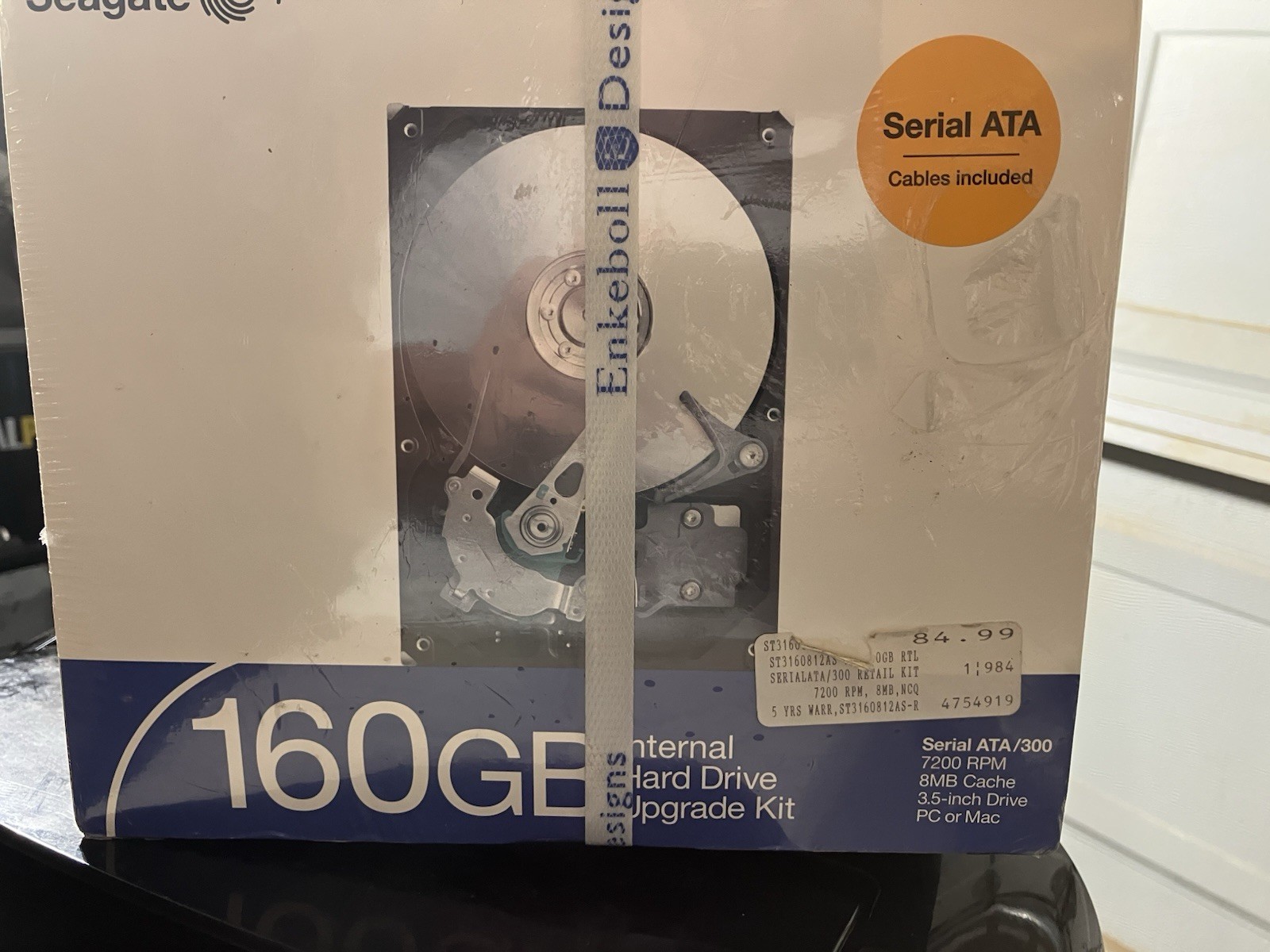 New Old Stock Seagate 160GB SATA 3.5" HDD Retail Upgrade Kit ST3160812AS-RK