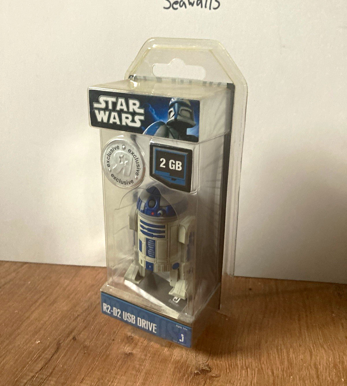 Star Wars R2-D2 2GB USB Flash Drive Toys R Us Exclusive