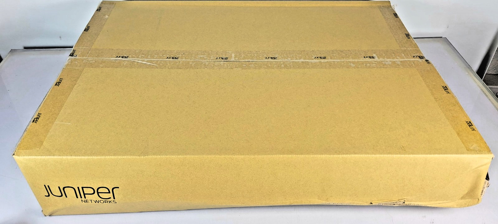 NEW Juniper QFX5100-48S-3AFO 48x 10G SFP+ 6x 40G QSFP Switch New Sealed