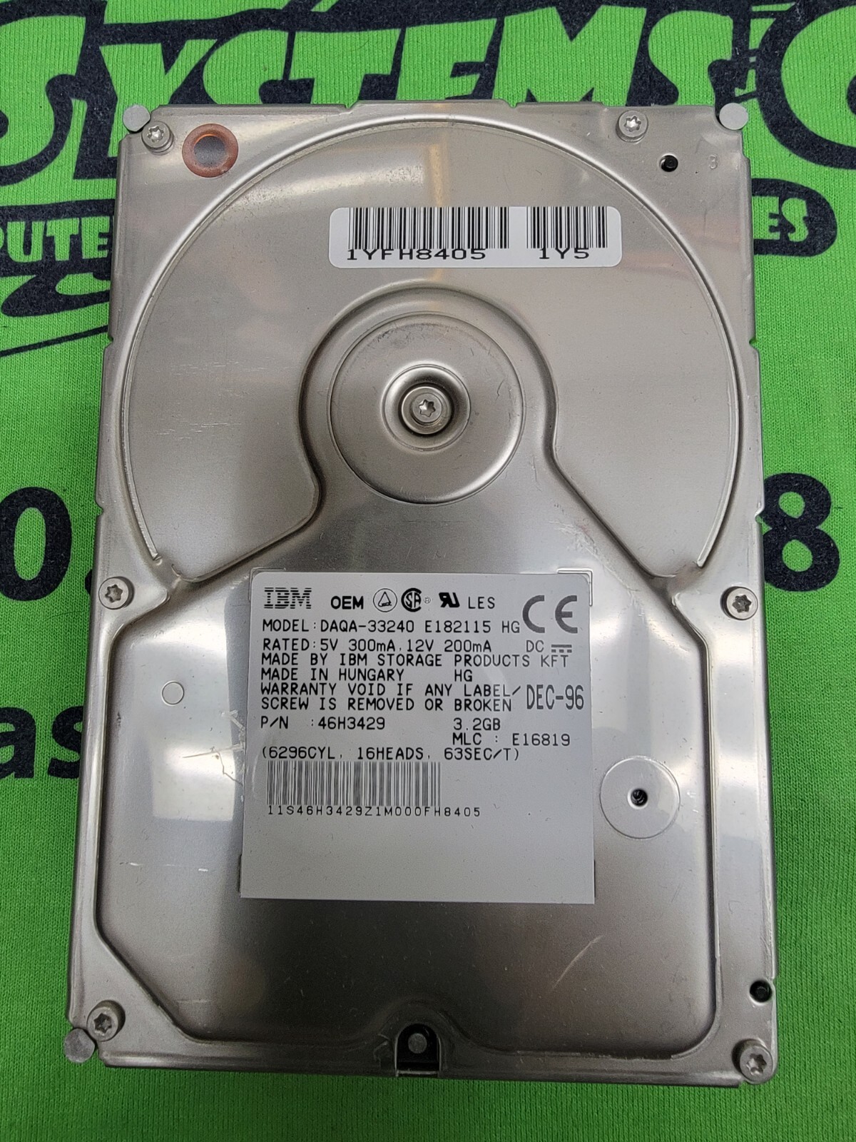 IBM DAQA-33240, PN 46H3429, MLC E16819, IBM 3.2GB IDE 3.5 Hard Drive HDD