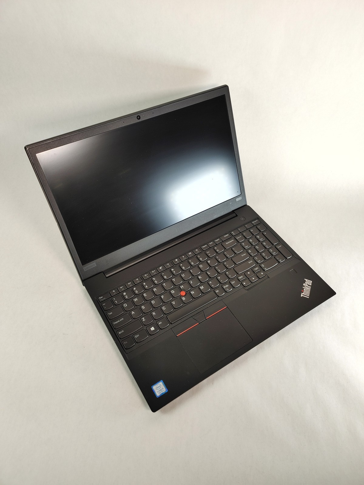 Lenovo ThinkPad E580 Core i5-8250U 1.60 GHz 16 GB DDR4 No HDD