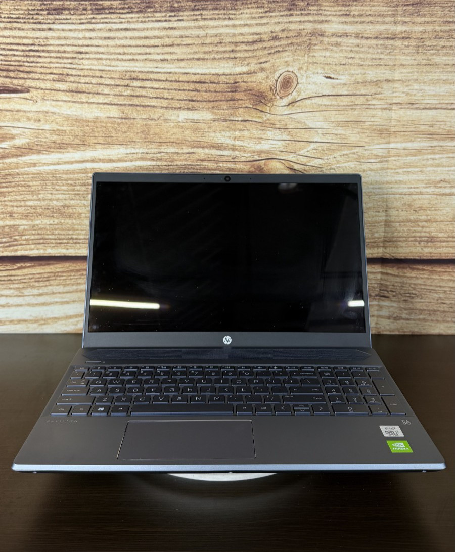 HP Pavillion 15-cs3073cl i7-1065G7- 16GB RAM- 1TB SSD -Windows 11