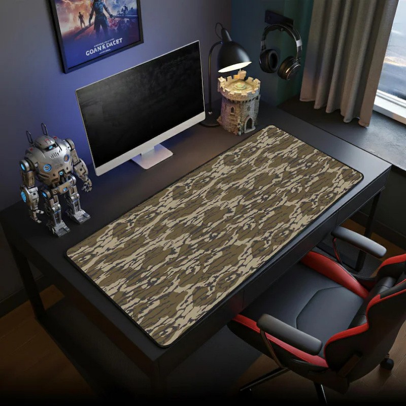Large Camouflage Desk Mat Suitable for Gaming & Office - Extra-Long Military T