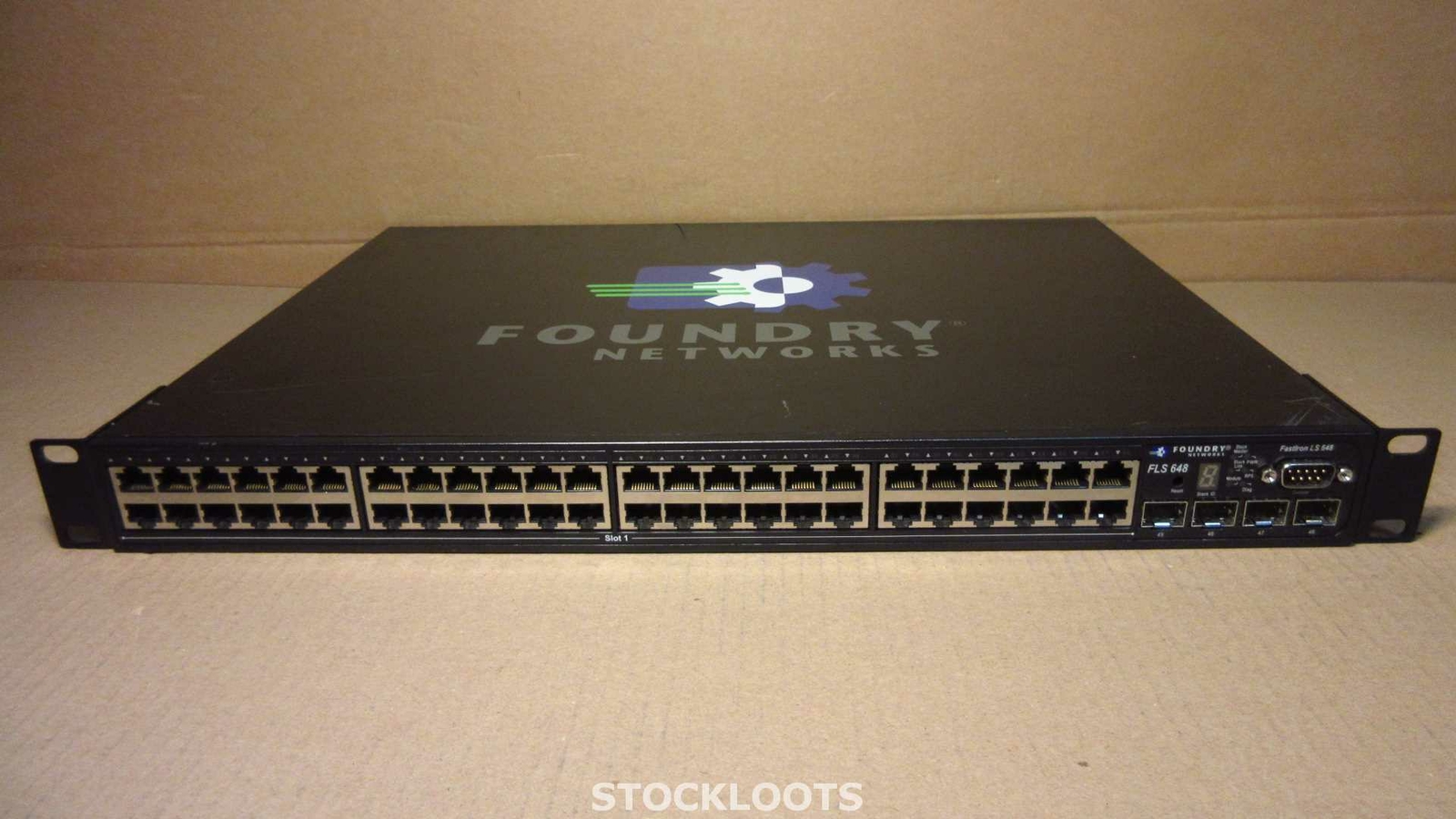 Brocade FLS648 FastIron LS 648 48-Port Switch 10/100/1000 GIGABIT + 4x SFP Ports