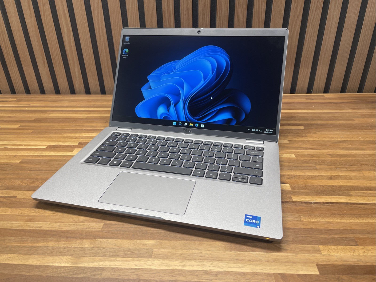 Dell Latitude 5421 14" FHD i5-11400H 8GB RAM 256GB NVMe UHD Win 11 Pro Laptop