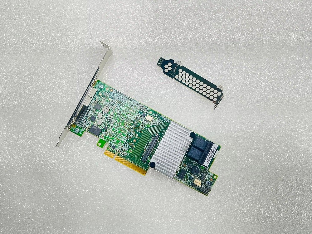 LSI Broadcom  MegaRAID 9361-8i RAID Controller 12gb/s Sas Serial Ata/600 - PCI-E