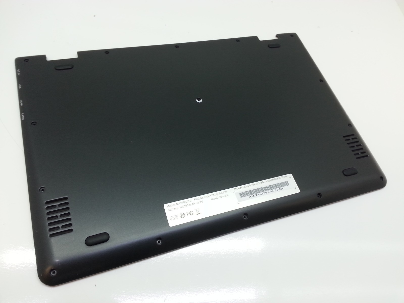 iView Maximus 2 II Black Laptop Bottom Case + 4 Original Rubber Feet Black 102