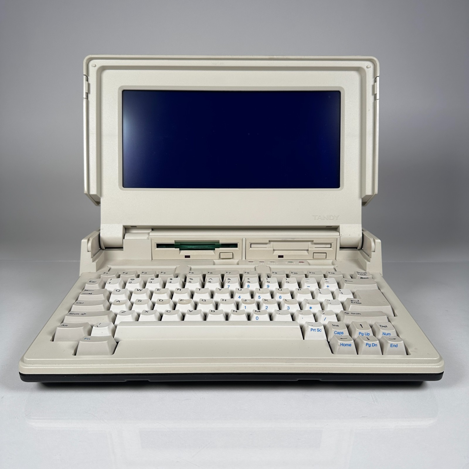 Vintage Tandy 1400 LT Personal Computer Laptop Japan w/ Case & Adapter 