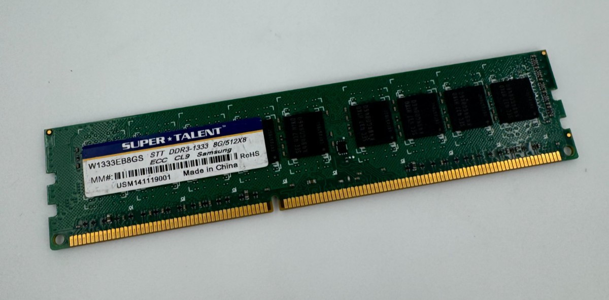 Super Talent 8GB DDR3-1333 ECC RAM W1333EB8GS Samsung CL9 Server Memory