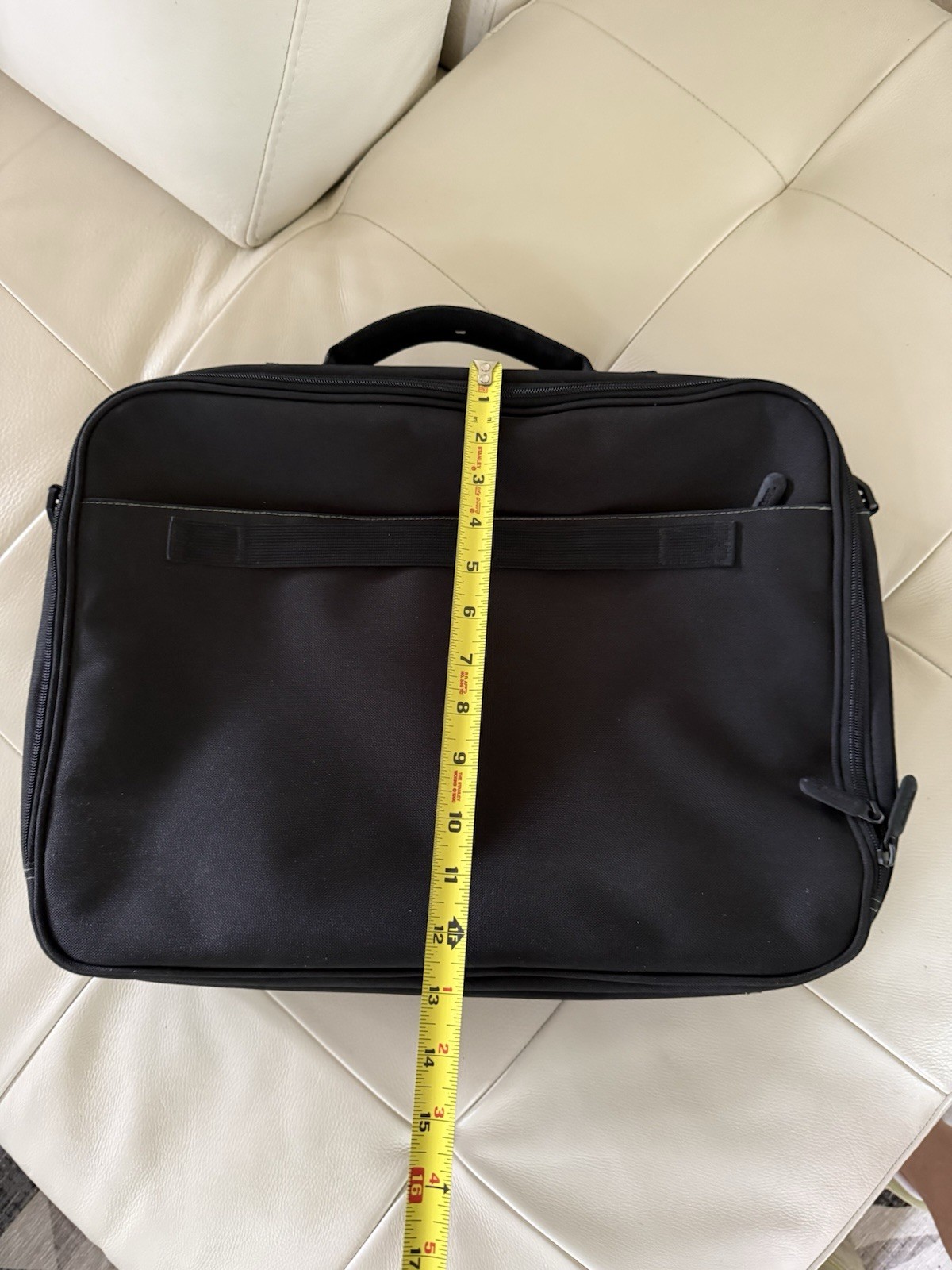 Targus Black Brief Case Laptop Computer Messenger Travel Bag Black