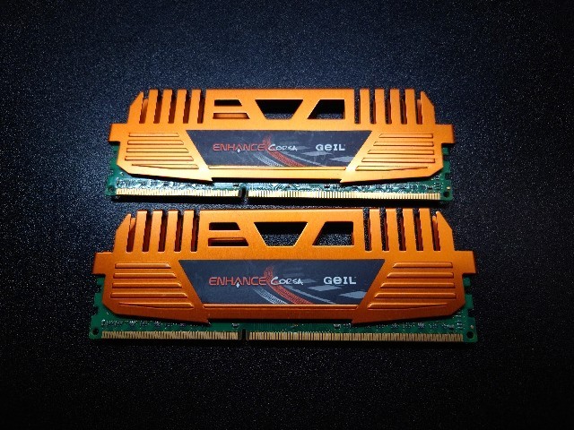 GEIL ENHANCE corsa 4GB DDR3 1600MHZ GEC34GB1600C9DC DIMM GAMING RAM 240PIN