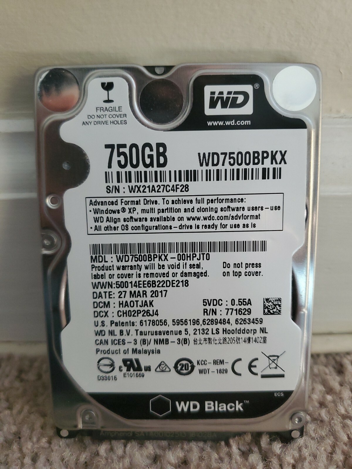 Western Digital WD WD7500BPKX-00HPJT0 DCM:HA0TJAK 27 Mar 2017 750GB
