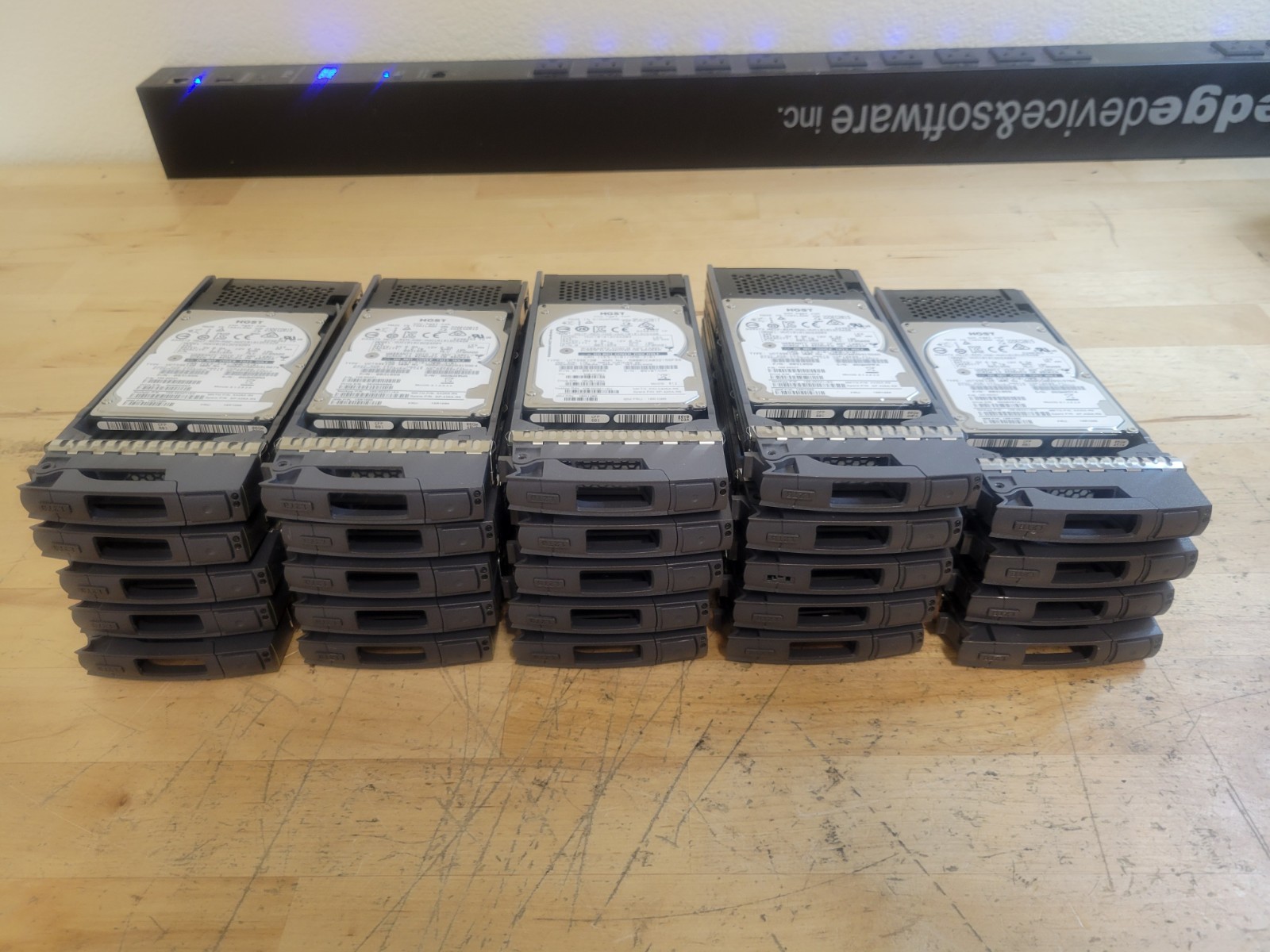 Lot of 24 HGST HUC101812CS4204 1.2TB 2.5" SAS Hard Drive Lot Netapp READ LISTING