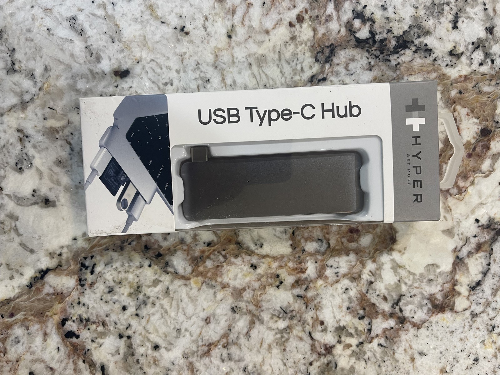 Hyper USB hub.