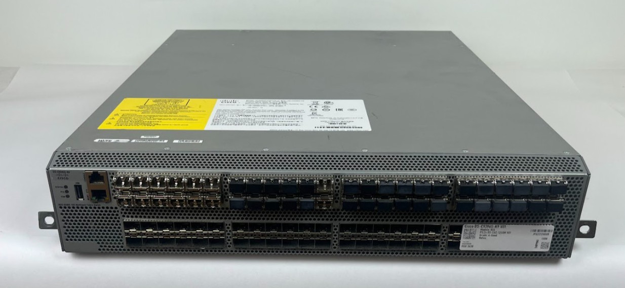 Cisco DS-C9396S-K9 MDS 9396S 96-Port 16Gb FC SAN Switch C14 Inlet