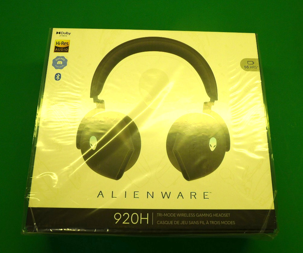 NEW(Sealed) Alienware Tri-Mode Wireless Gaming Headset AW920H Dell 0TRHF
