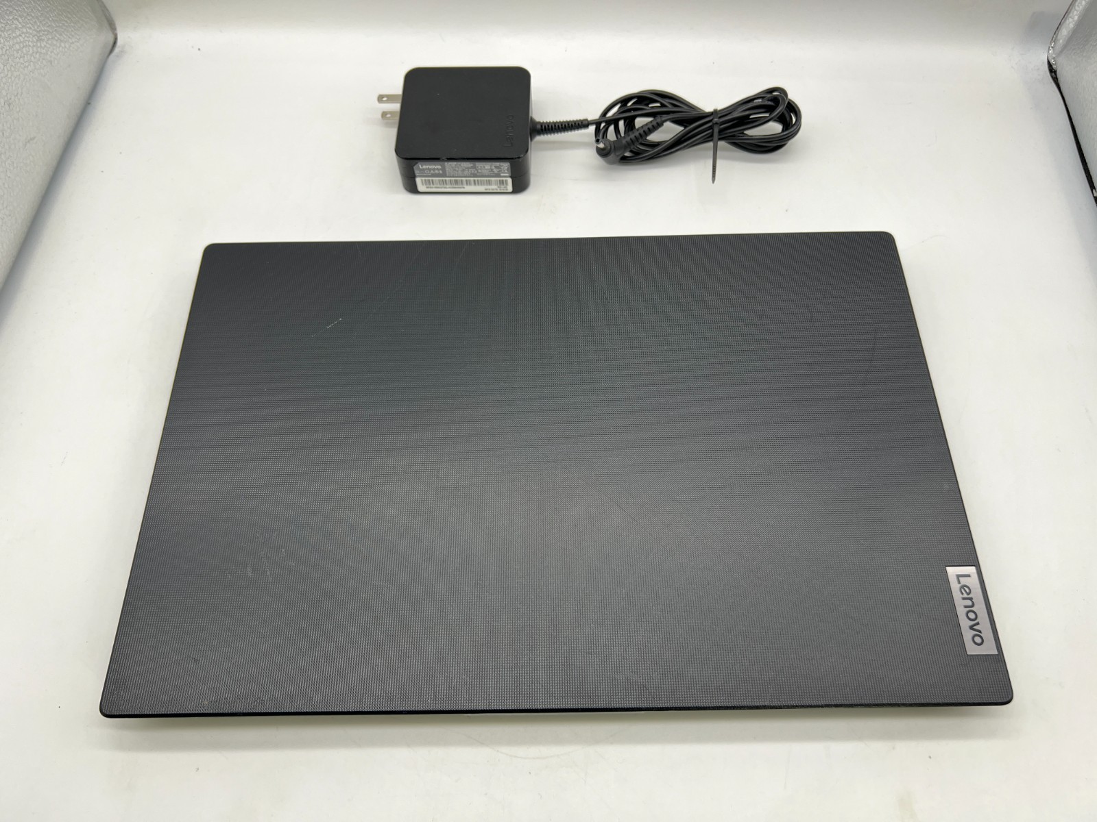 Lenovo V15 G4 IRU 15.6" intel i5-1335U 16GB Ram 1TB SSD Windows 11 Pro Laptop