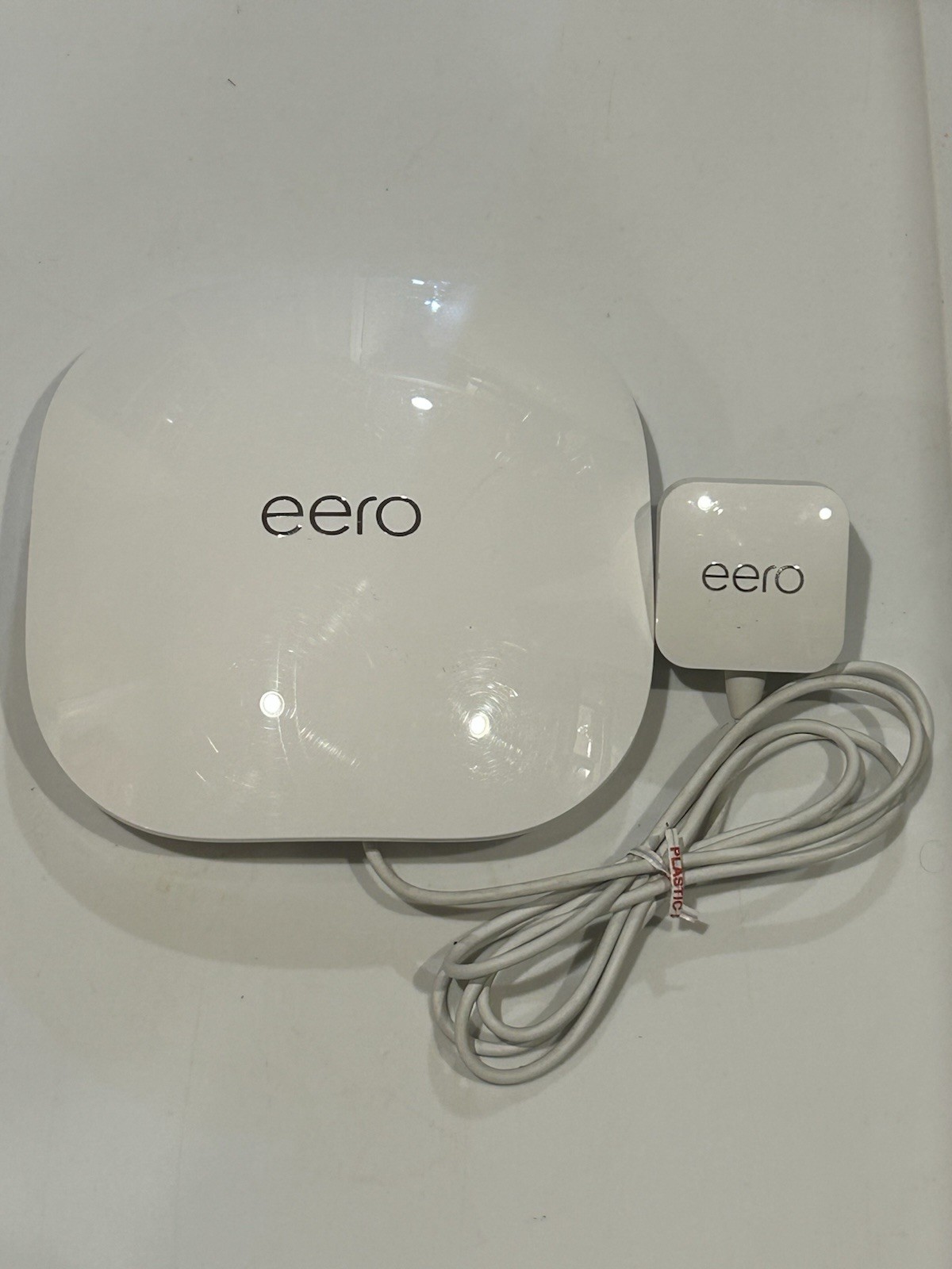 Eero Poe 6 DualBand WiFi 6 Access Point CeilingWall Mount ModelT010001 G2U