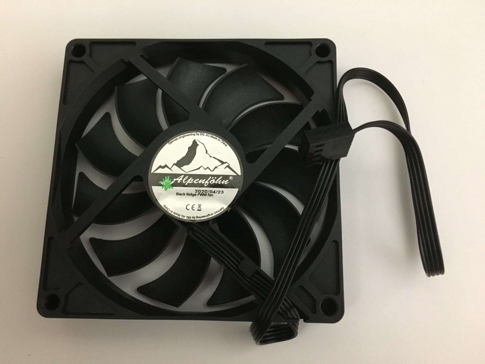 Alpenfohn Black Ridge Fan 92mm x 15mm