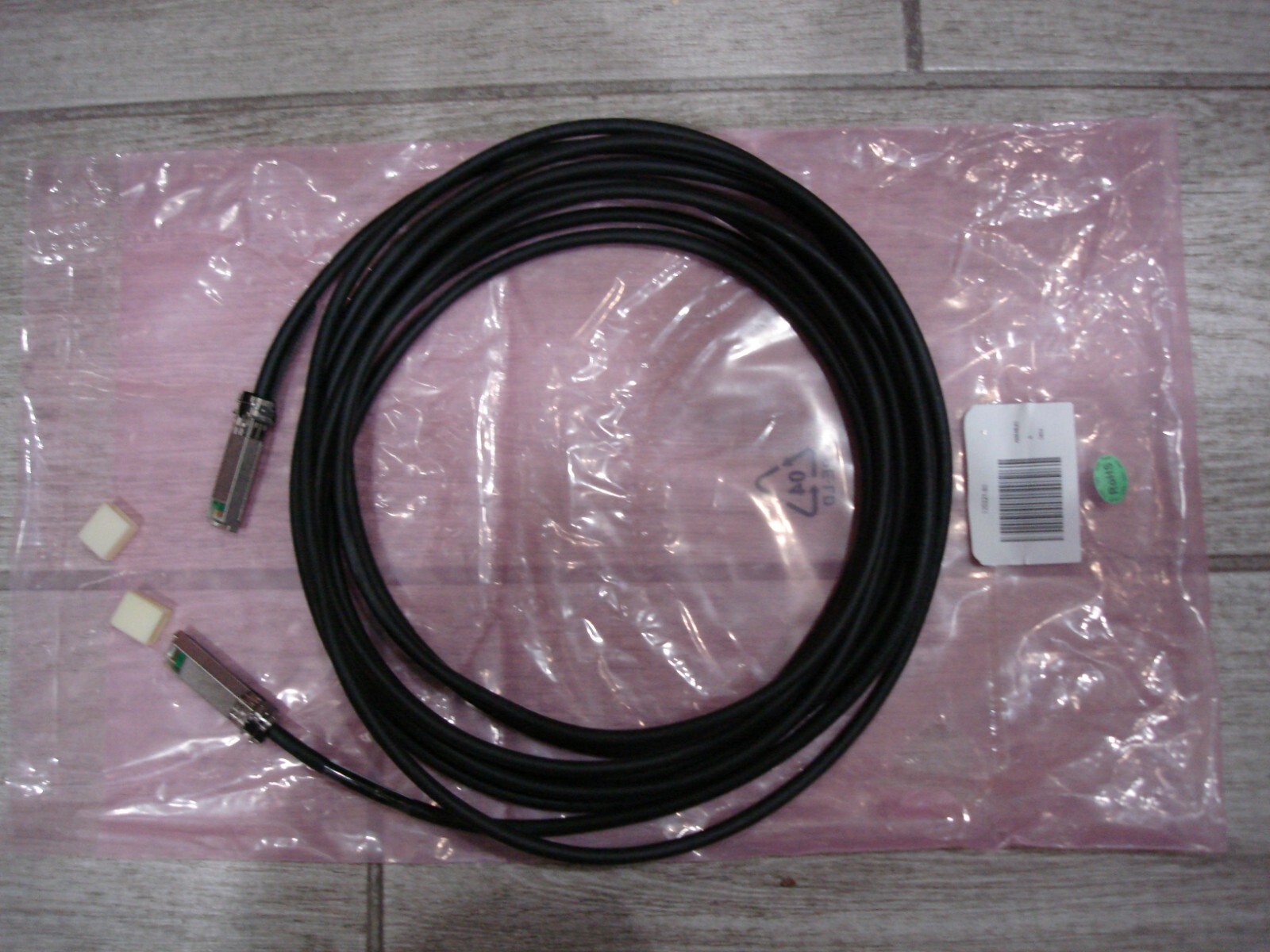 NEW FOXCONN SFP+ 2 PAIRS 24 AWG CABLE E208251 TYPE CL2 75'c 25' FEET