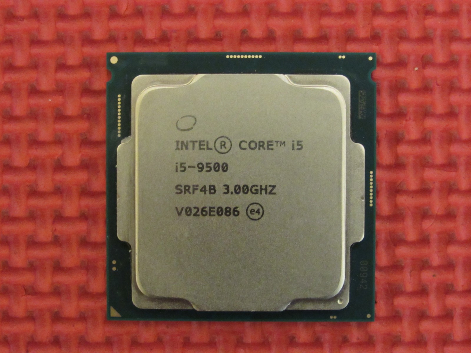 Intel SRF4B Core i5-9500 3.00GHz 9M Socket 1151 Hexa-Core CPU Processor LGA1151