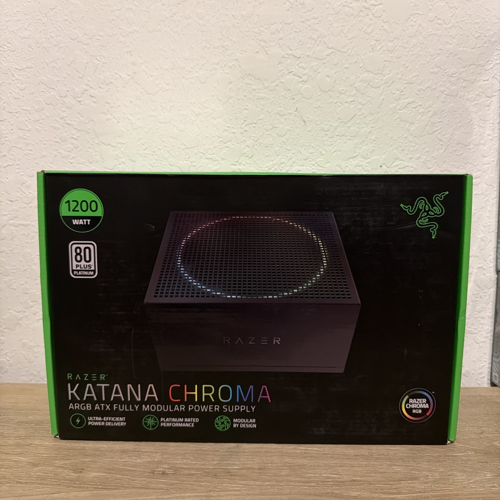 Razer Katana Chroma - 1200W Platinum Chroma aRGB PSU