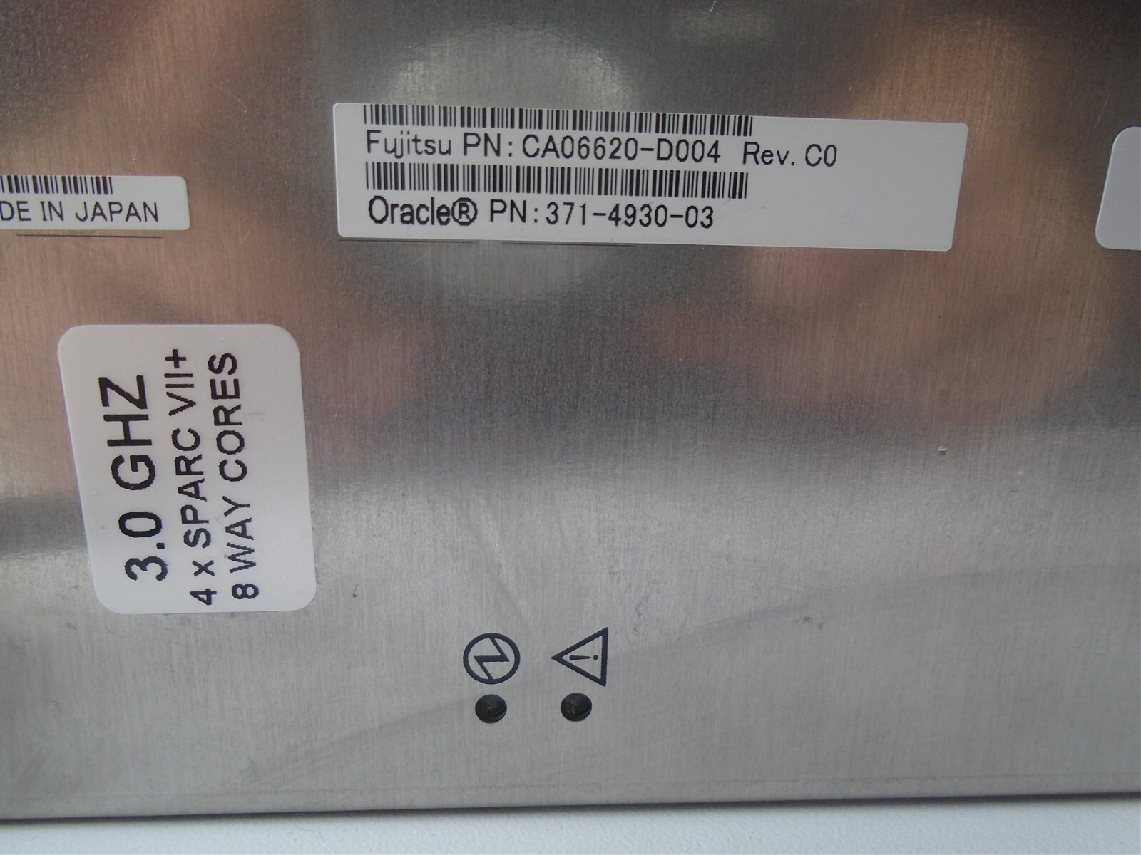 Oracle 371-4930 (CMU) M8000/M9000 w/ 4× SPARC64 VII+ 3.0GHz, 128GB (32× 4GB)