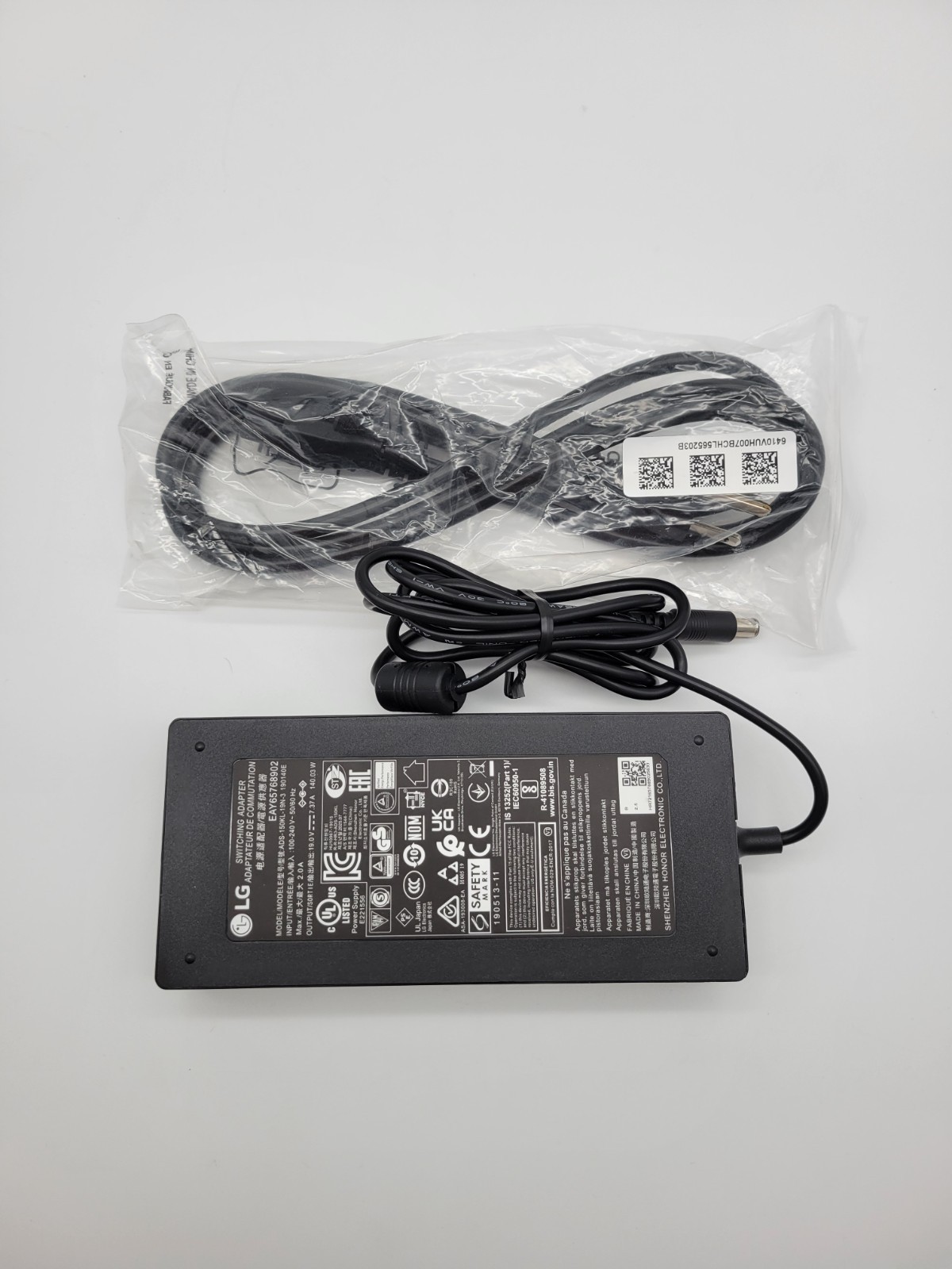 GENUINE LG Switching Adapter Model: ADS-150KL-19N-3 EAY65768902