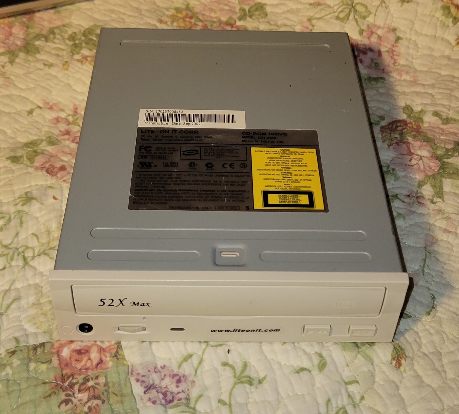 Lite-On CD-ROM Drive, 52X Max, LTN-526D