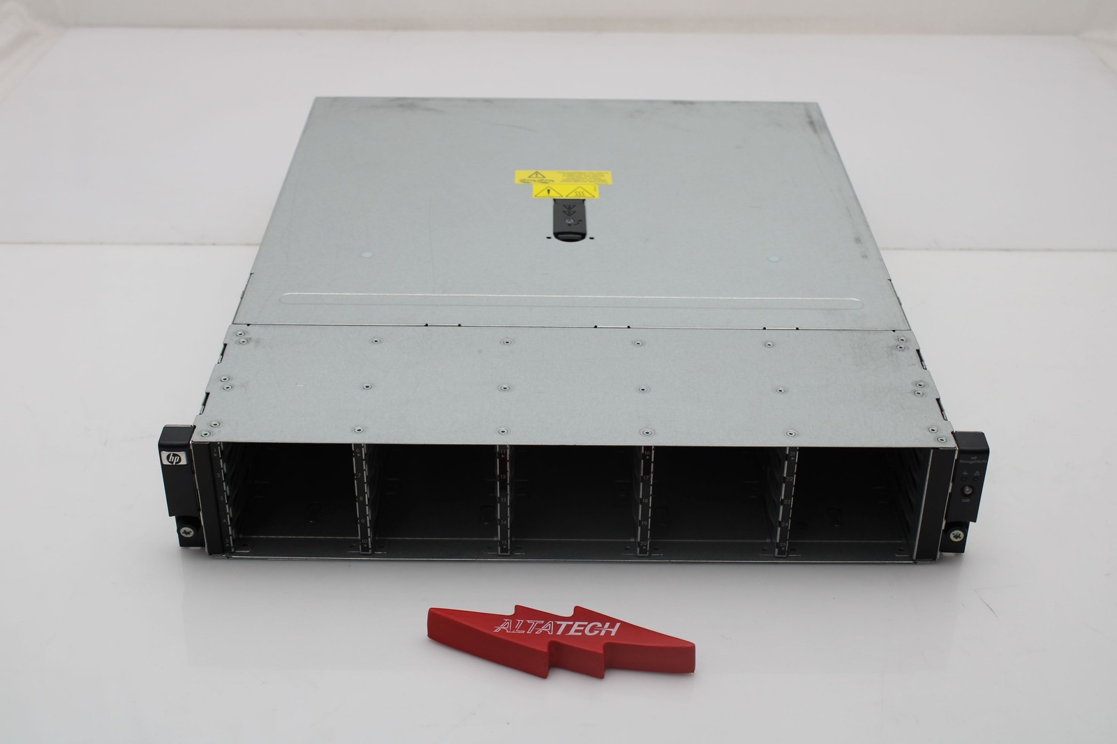 HP AJ941-63002 StorageWorks D2700 2U 25-Bay 2.5" Disk Enclosure (AJ941A)