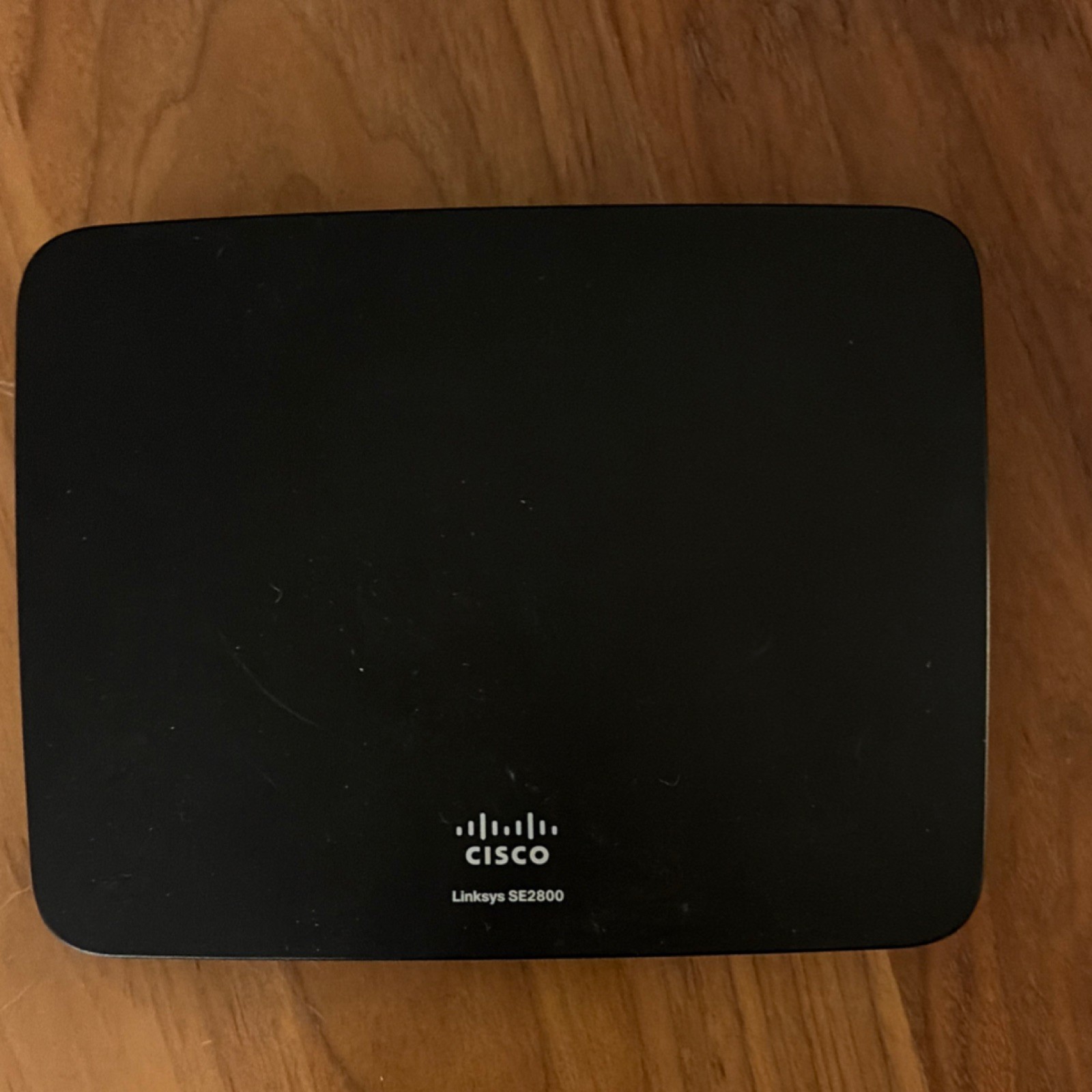 Cisco Linksys SE2800 Home Theater 8-Port Gigabit Switch & no-lite stealth mode