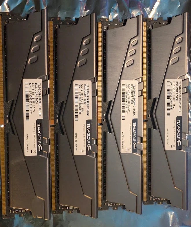 TEAMGROUP T-Force Vulcan Z 32GB 4x8GB DDR4-3000 CL16 RAM TLZGD48G3000HC16CBK