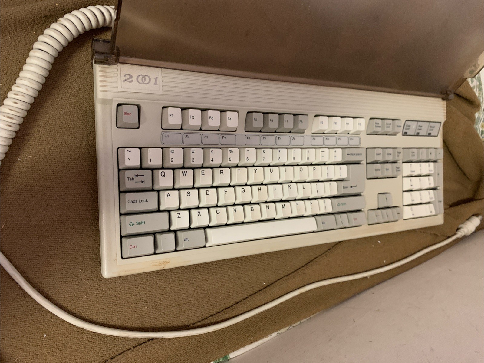 Focus Electronics FK-2001 Vintage Keyboard Alps SKCM White Mechanical Switches