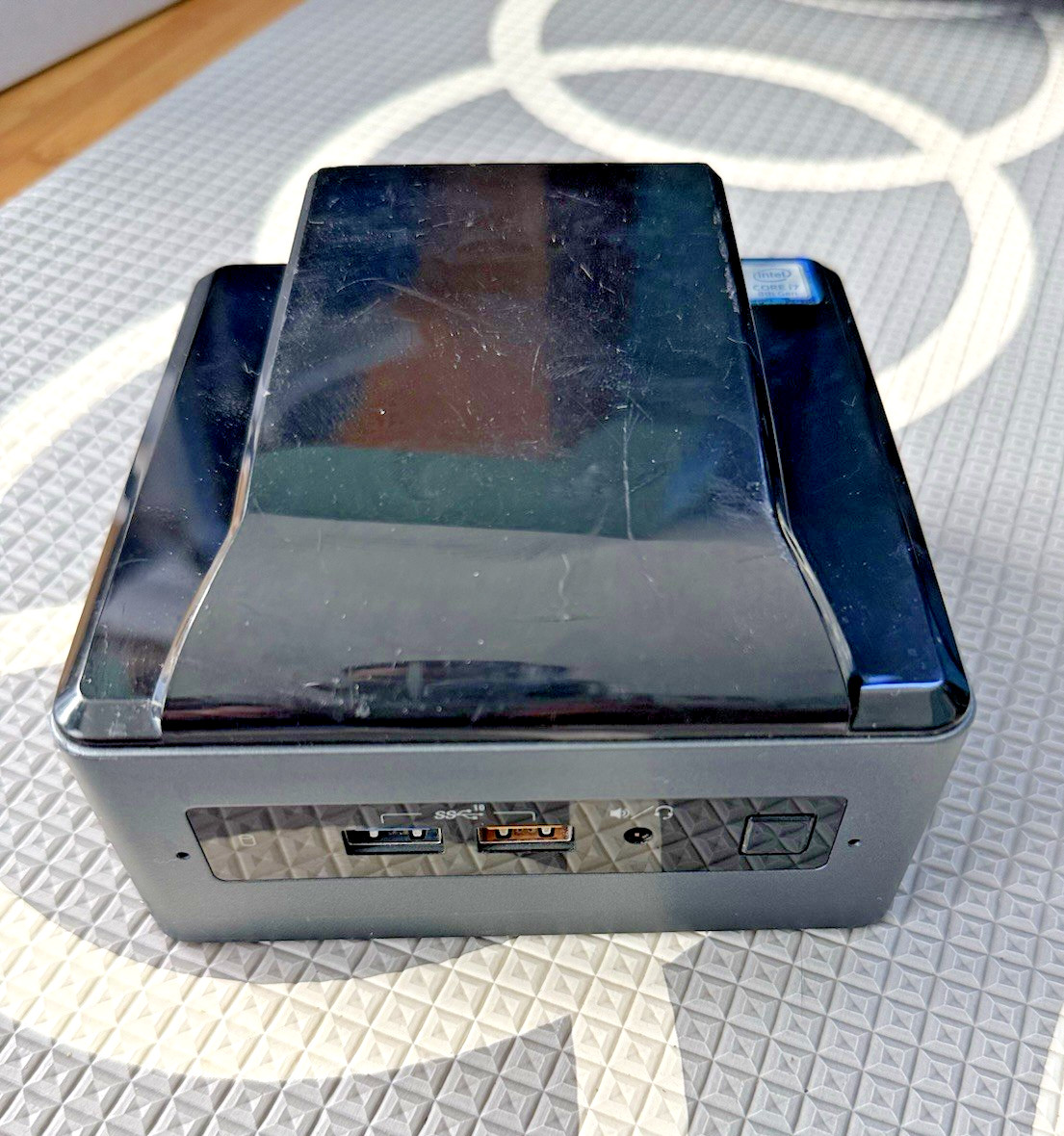 Intel BOX NUC8i7BEH1 NUC Core i7-8559U M.2 120GB 16GB RAM