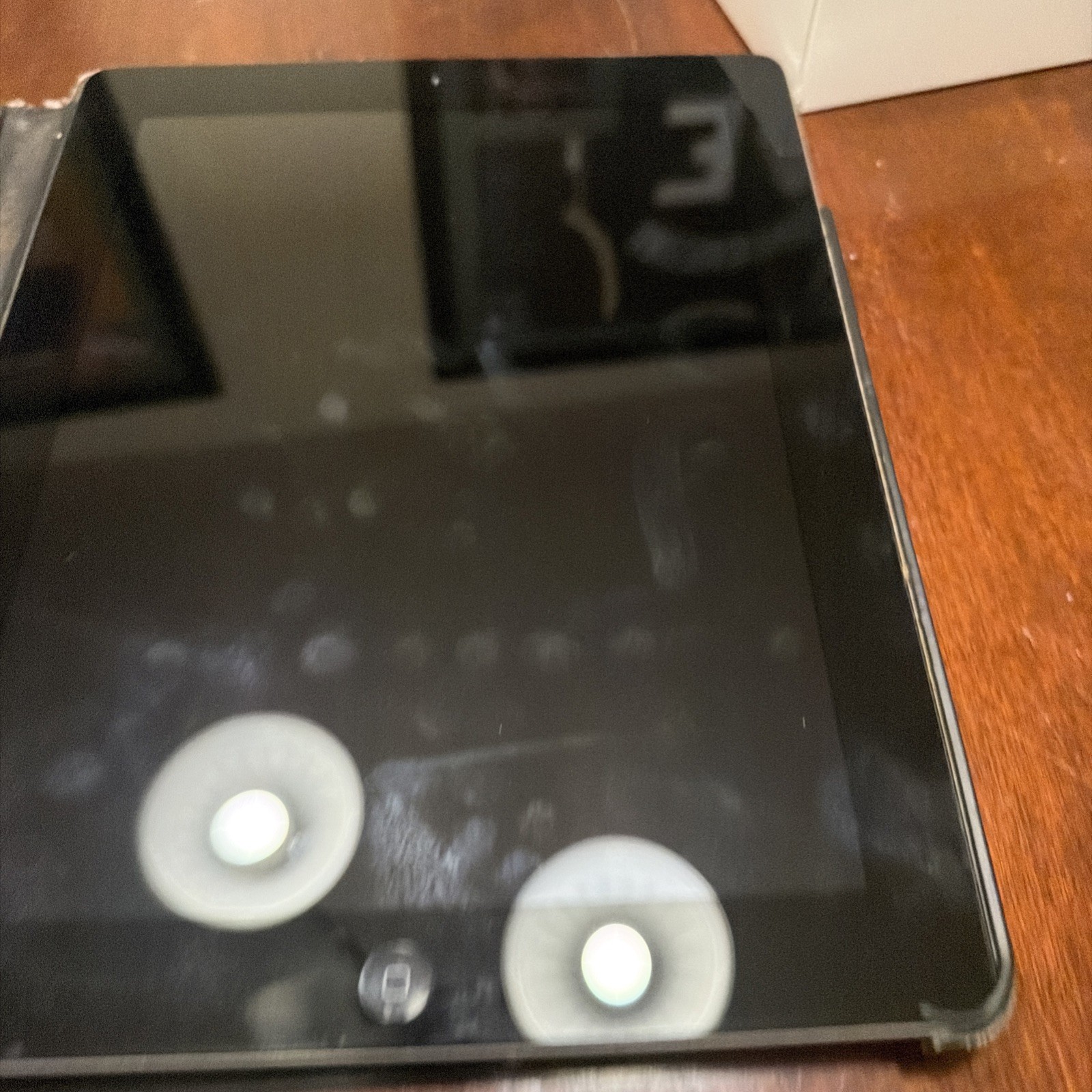 2 Apple iPads: iPad 2nd Gen and iPad Air 2 both 32 GBs/9.7” Good Condition