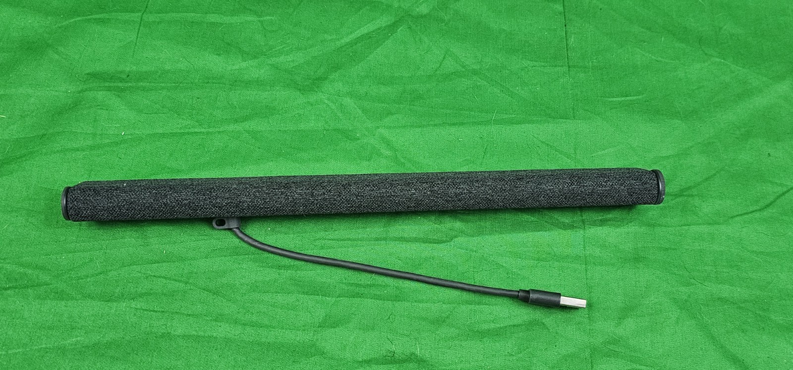 Dell SB522A Slim Conferencing Soundbar USB-powered magnetic monitor-mounted
